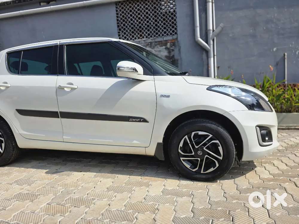 Maruti Suzuki Swift 2016