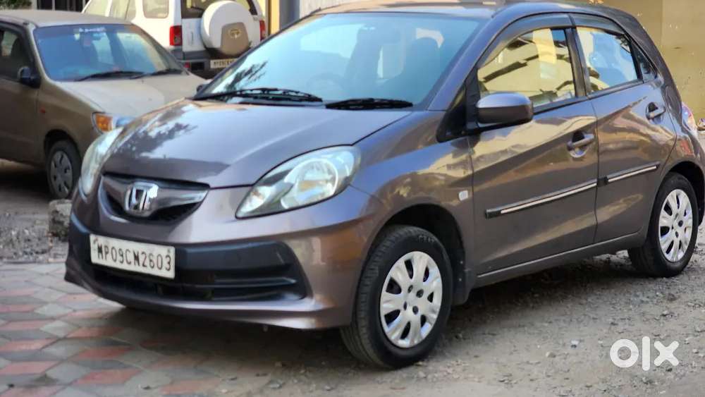 Honda Brio 2013 Petrol Well Maintained