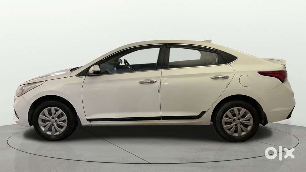 Hyundai Verna 1.4 Vtvt Ex, 2019, Petrol