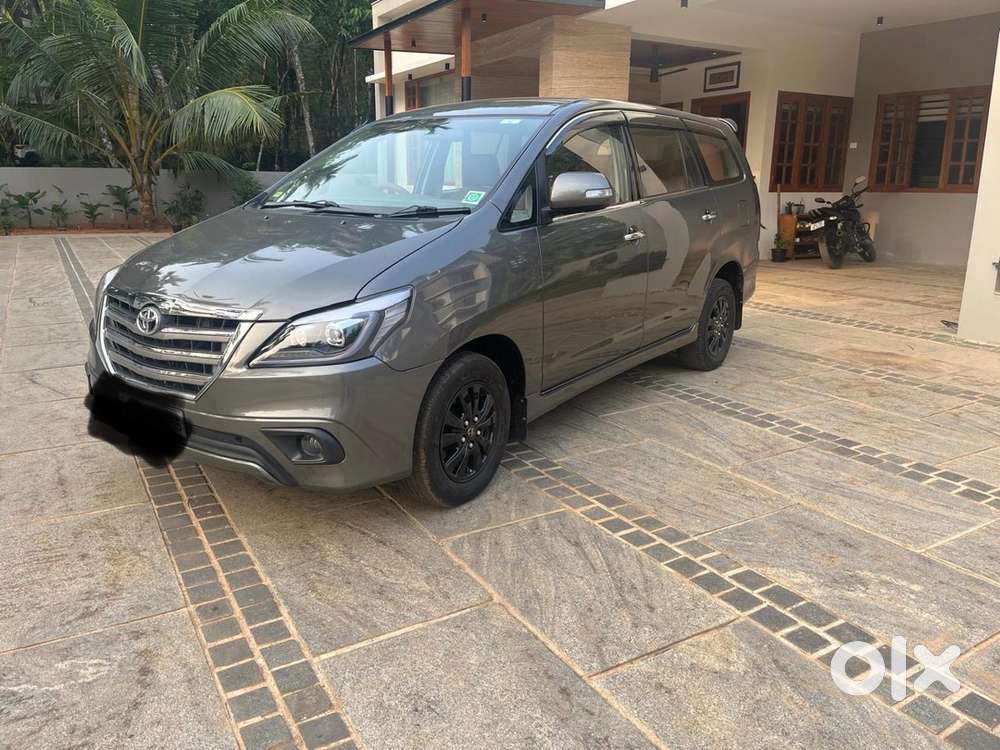 Toyota Innova 2011 Diesel Manual Model