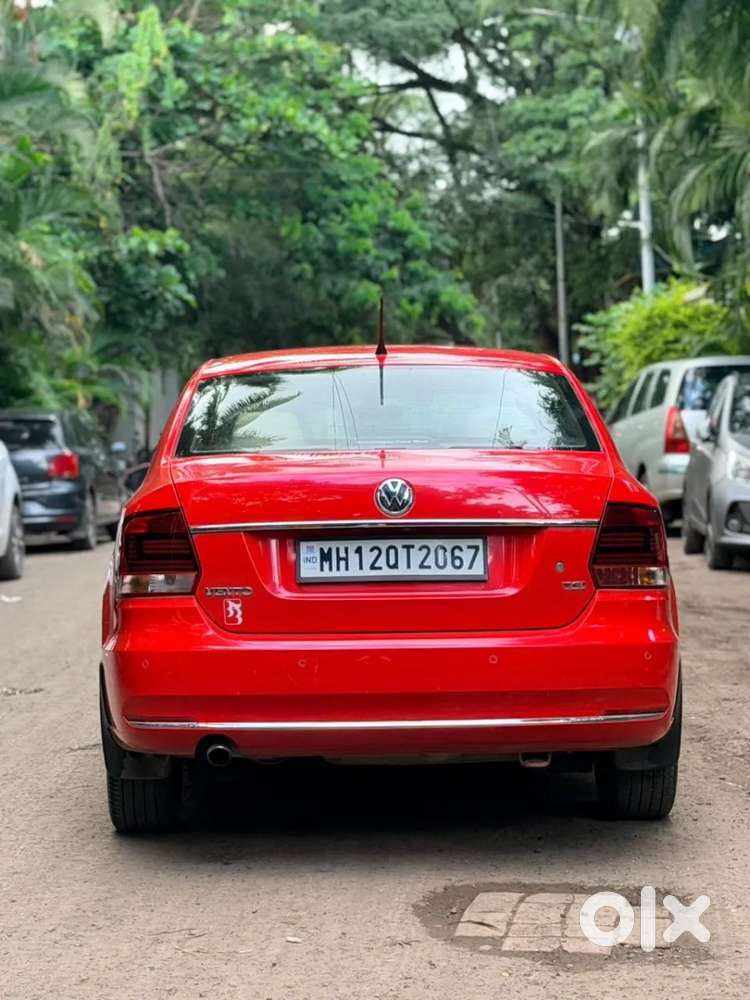 Volkswagen Vento 1.2 Highline Plus At 16 Alloy, 2018, Petrol