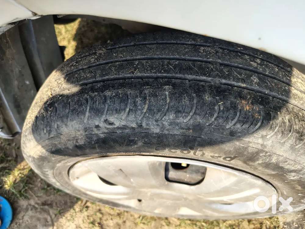 Gadi Condition Badhiya Hai Tyre Bhi Badhiya Hai Engine Se Badhiya