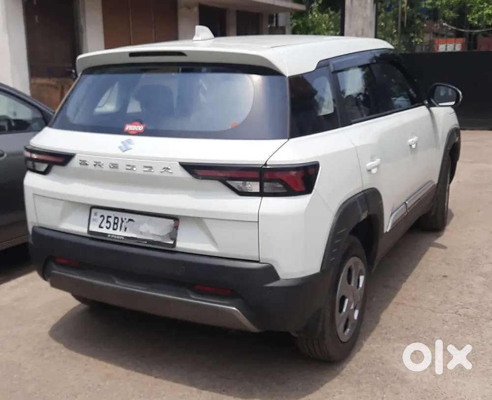 Maruti Suzuki Brezza 2025 Petrol 3845 Km Driven
