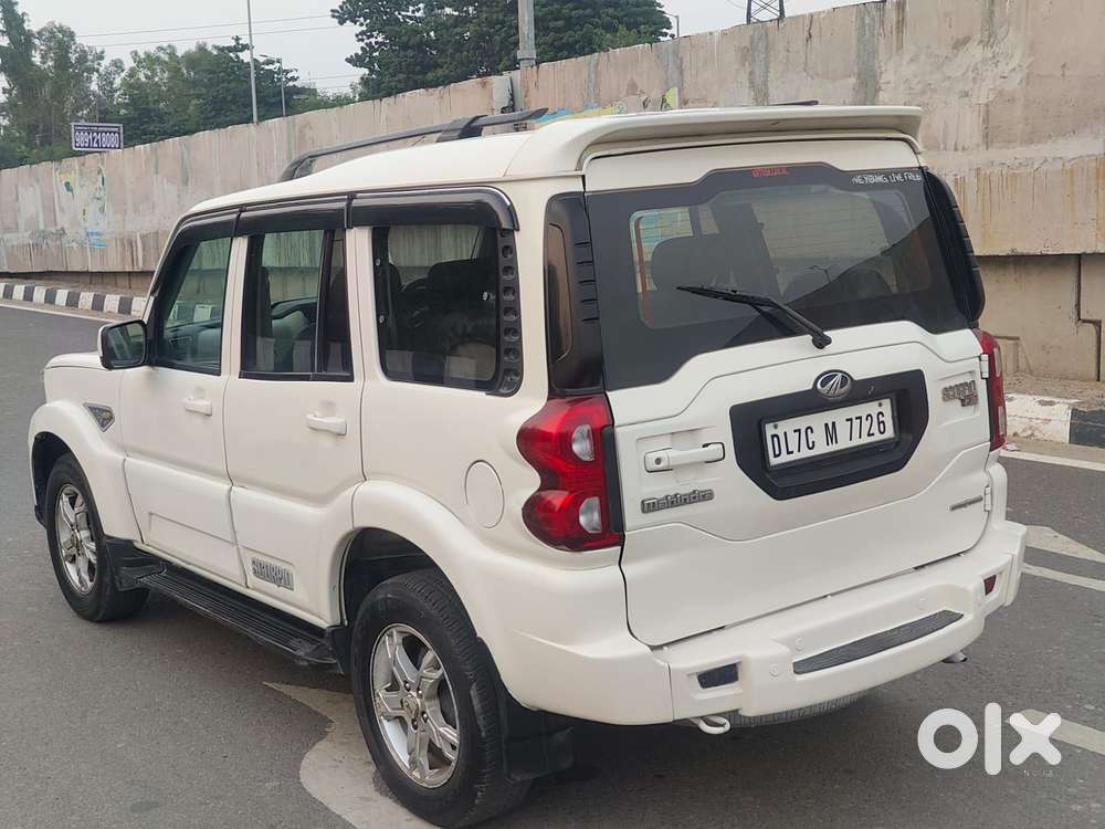 Mahindra Scorpio S8, 2017, Diesel
