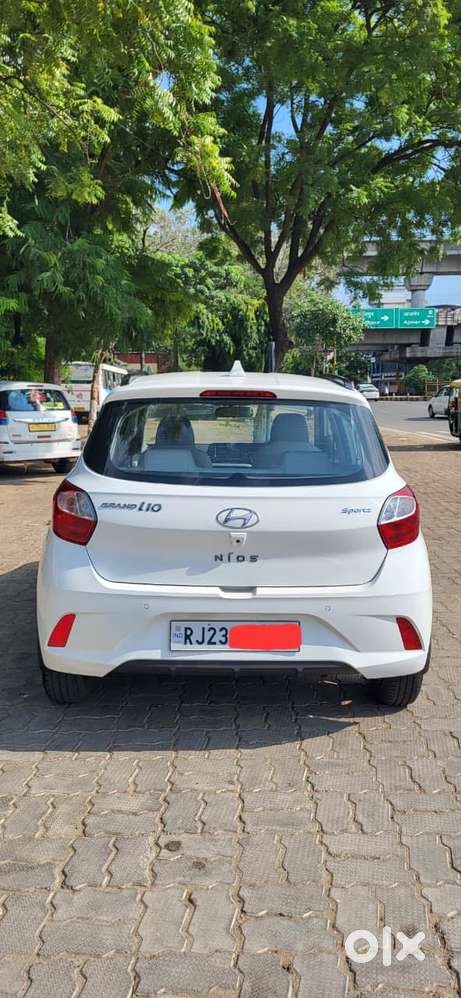 Hyundai Grand I10 Nios Sportz Amt 1.2 Crdi, 2019, Petrol