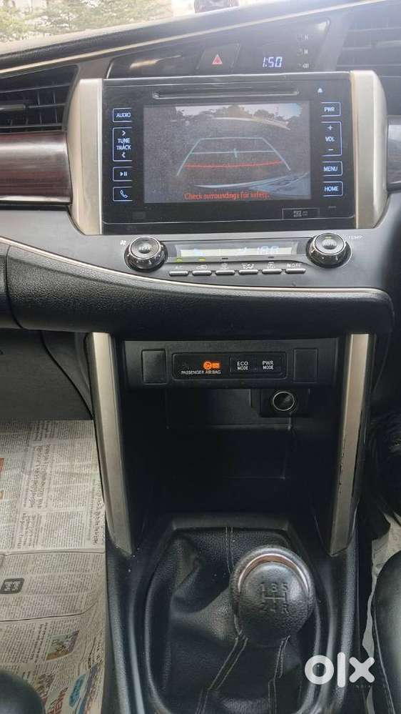 Toyota Innova Crysta 2.4 V 8 Str, 2017, Diesel