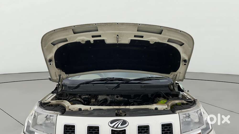 Mahindra Tuv 300 Mhawk100 T8, 2016, Diesel
