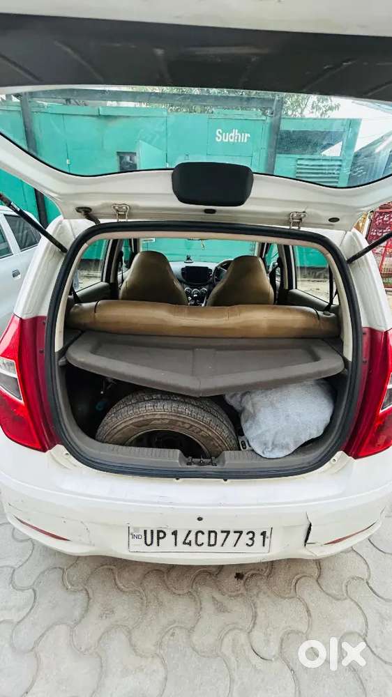 Hyundai I10 Sportz 2014 Cng