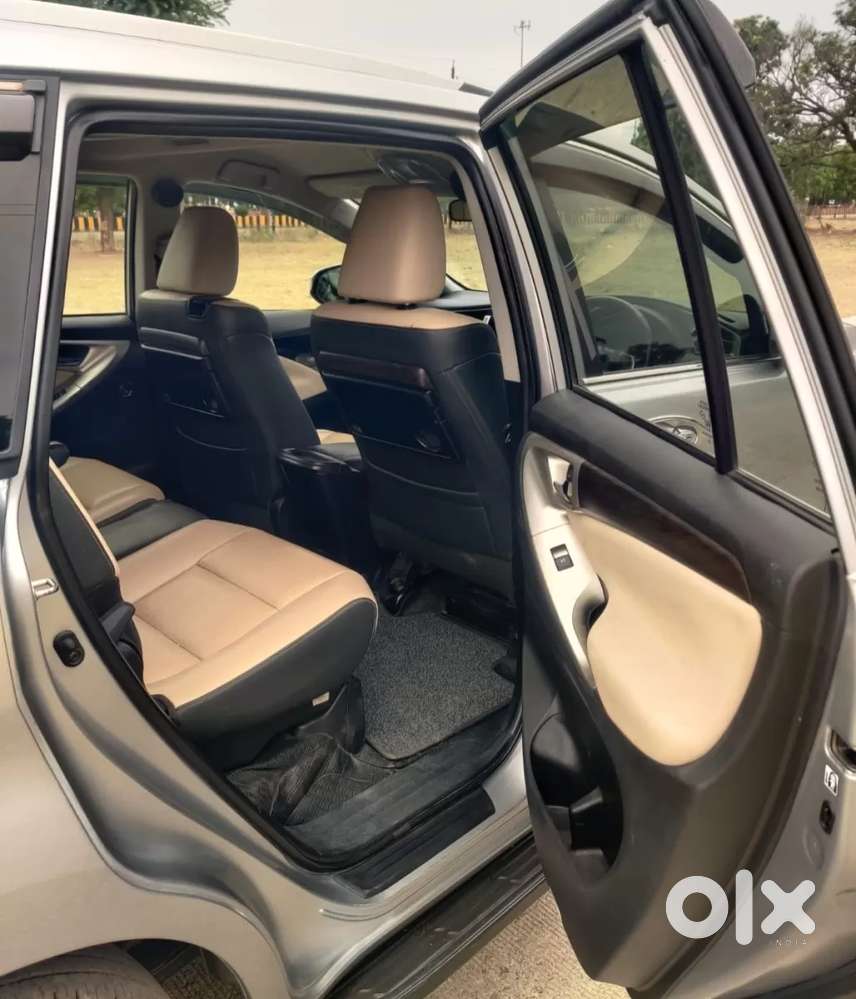 Toyota Innova Crysta [2020-ongoing] 2.4 Zx 7 Str, 2020, Diesel