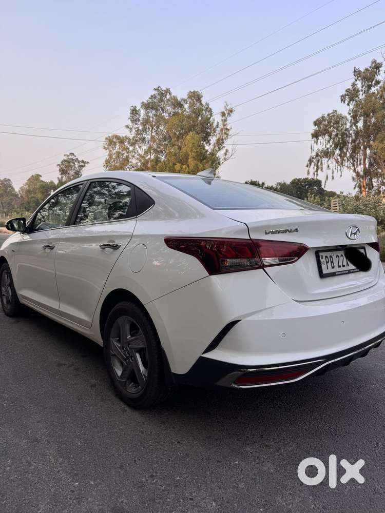 Hyundai Fluidic Verna 1.6 Crdi Sx Automatic, 2022, Diesel