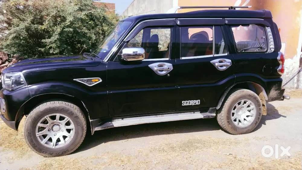 Mahindra Scorpio Gadi
