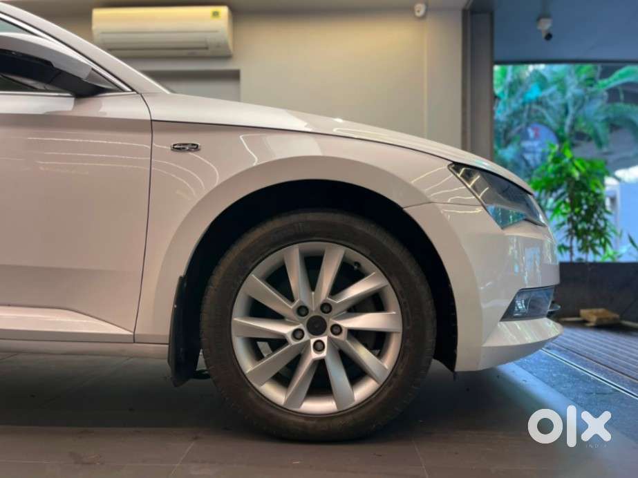 Skoda Superb 2.0 L&k Tsi At, 2017, Petrol