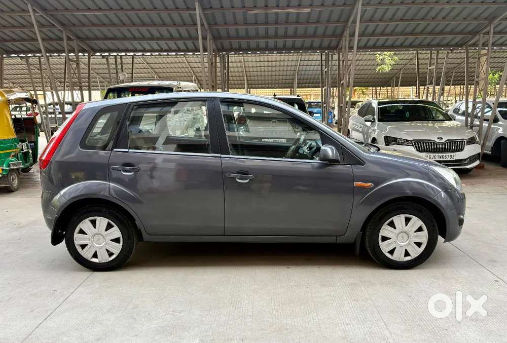 Ford Figo Diesel Zxi 2012