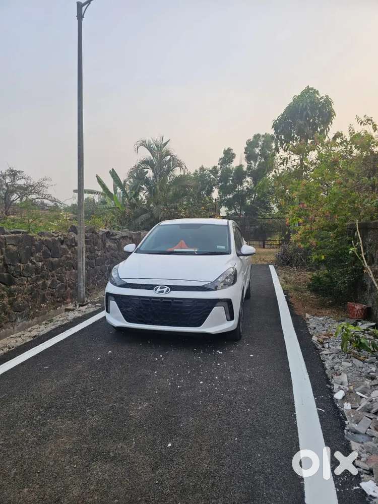 Brand New Nov 2025 Aura S Cng Having 30 Km Mileage