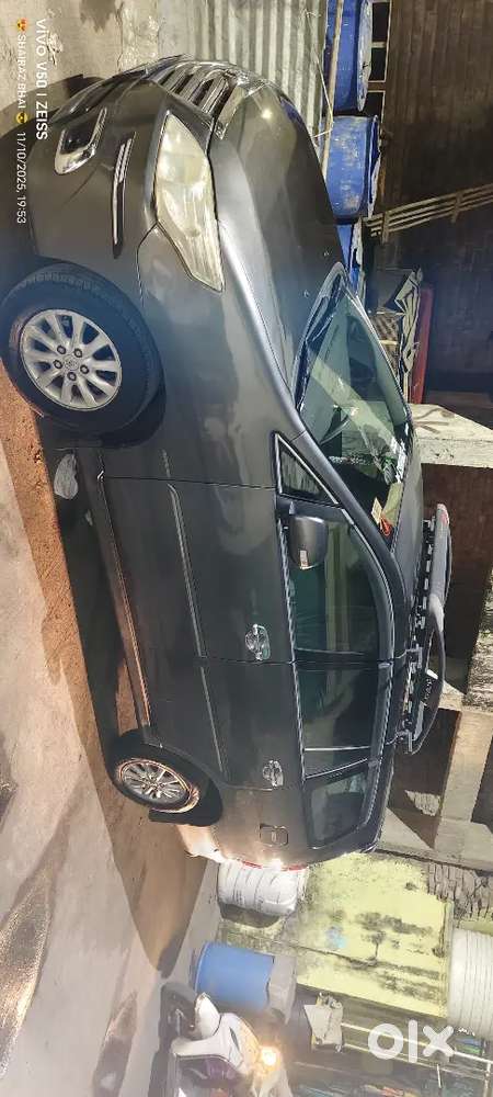 Toyota Innova 2012 Diesel Well Maintained