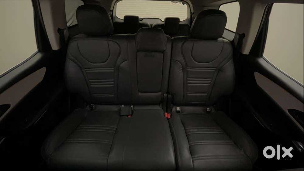 Mahindra Xuv700 2.2 Ax 5 Diesel At 7 Str, 2023, Diesel