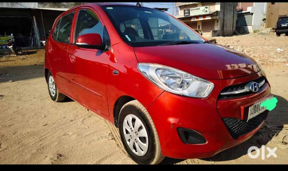 Hyundai I10 2013 Cng & Hybrids 137000 Km Driven