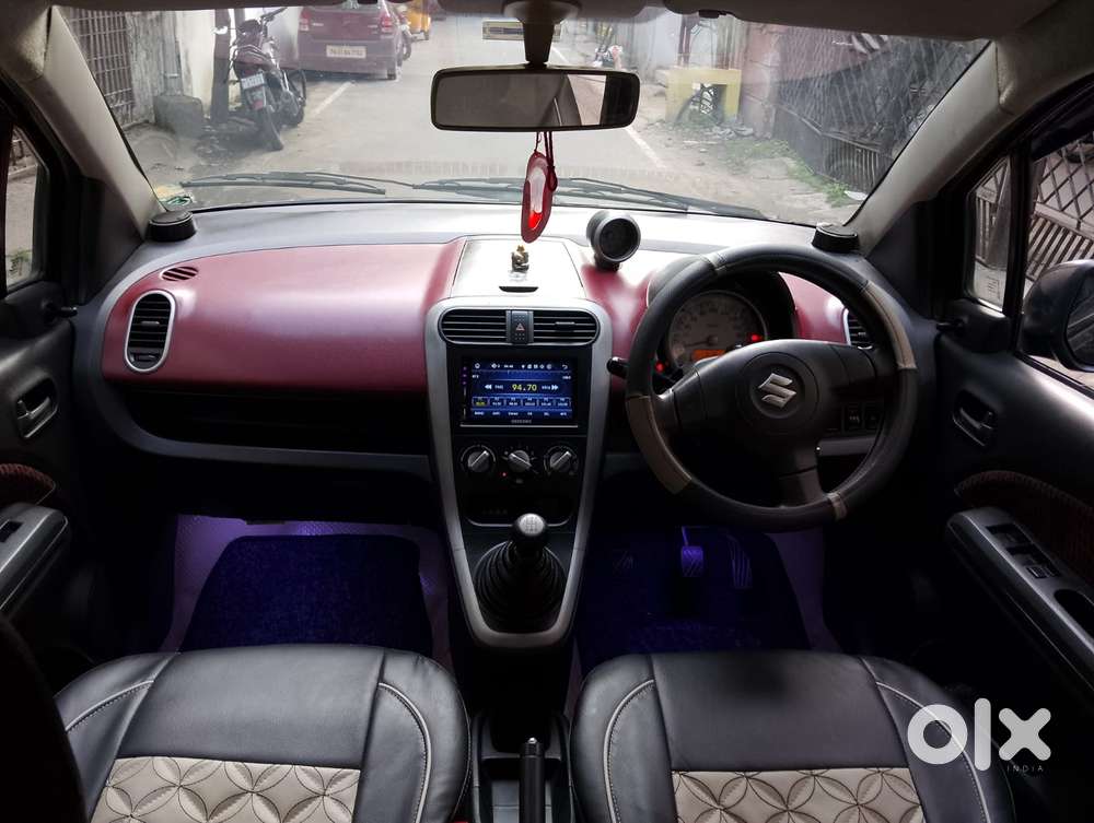 Maruti Suzuki Ritz Vxi, 2013, Petrol
