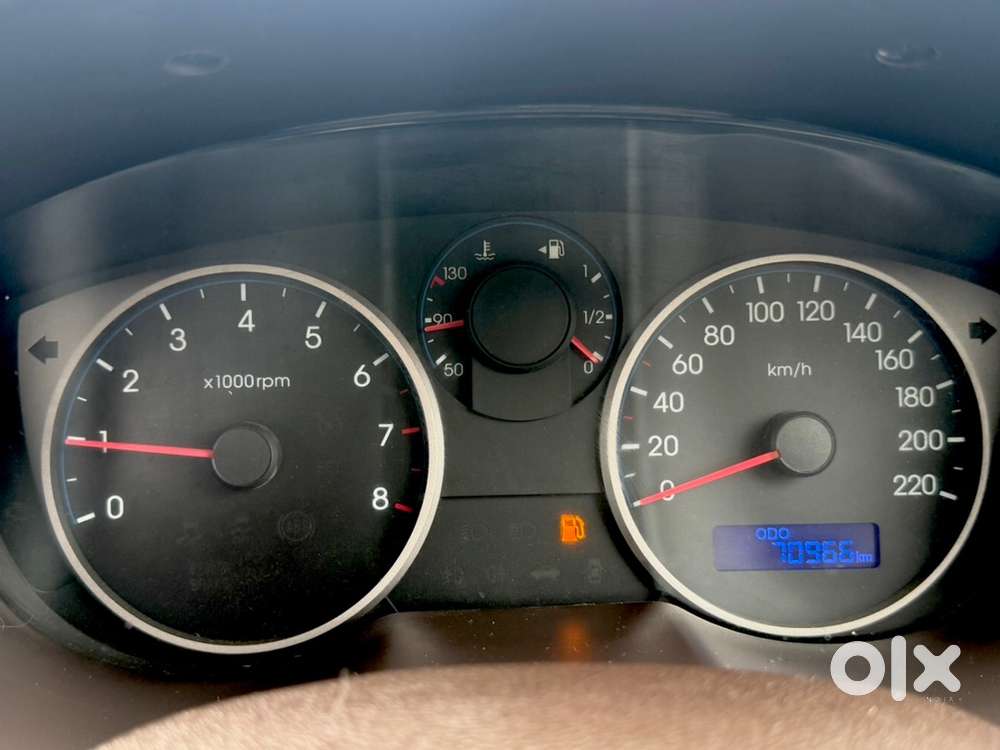 Hyundai I20 Sportz Petrol 2011