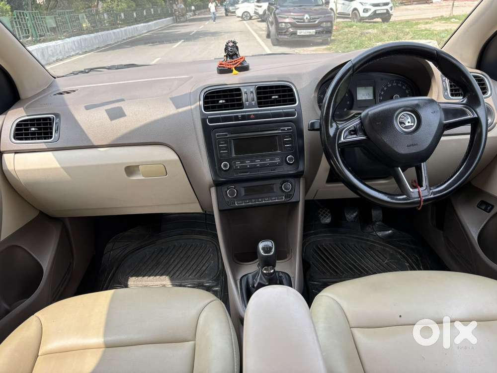 Skoda Rapid Elegance Mpi, 2014, Petrol