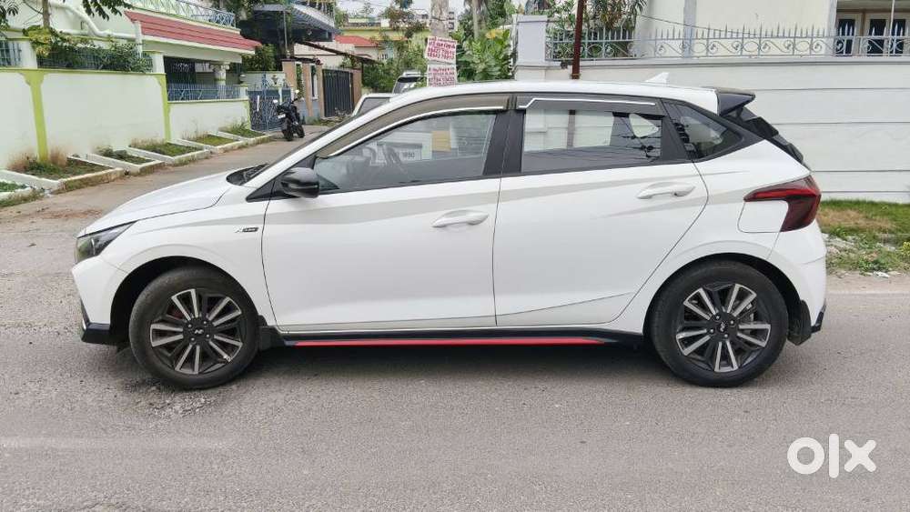 Hyundai I20 Asta (o) 1.2 Ivt, 2023