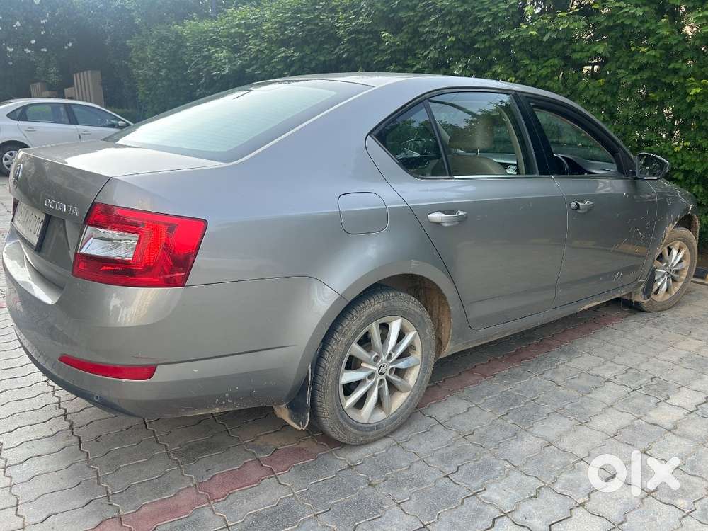 Skoda Octavia Elegance 2016