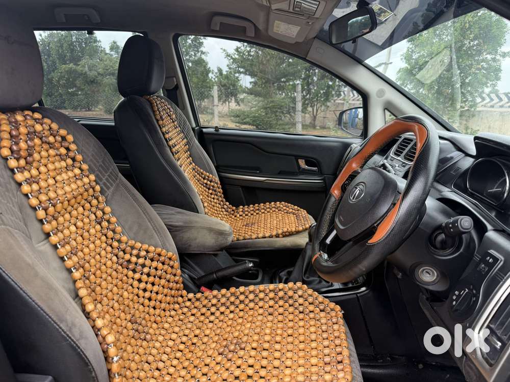 Tata Hexa Xm, 2017, Diesel