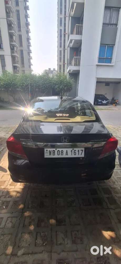 Honda Amaze 2014 Petrol Well Maintained