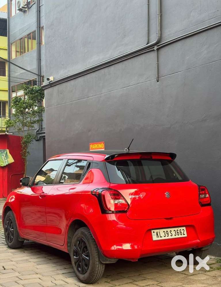 Maruti Suzuki Swift 2022 Swift Vxi Amt Single Owner 33,000 Km