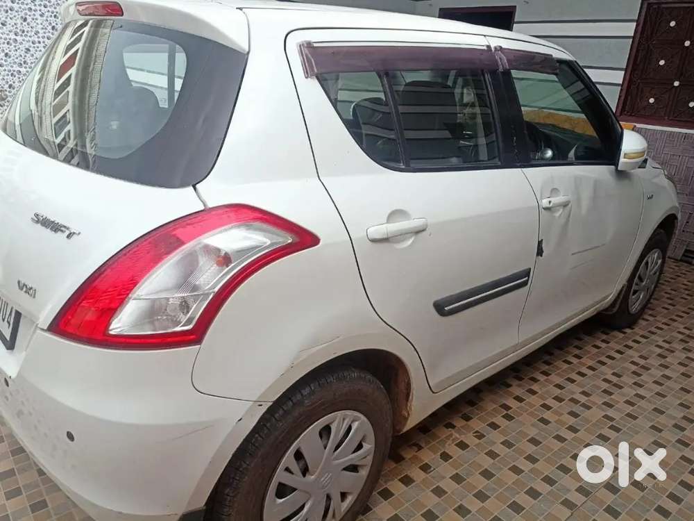 Maruti Swift 2017 Petrol Vxi