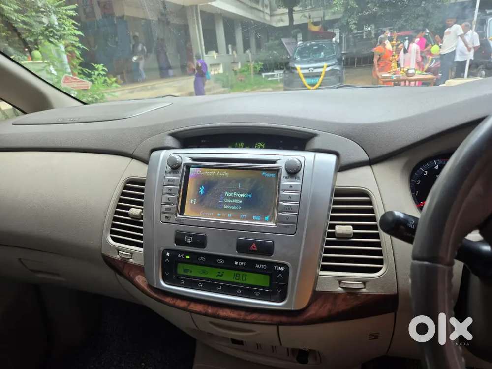 Toyota Innova Vx 2012