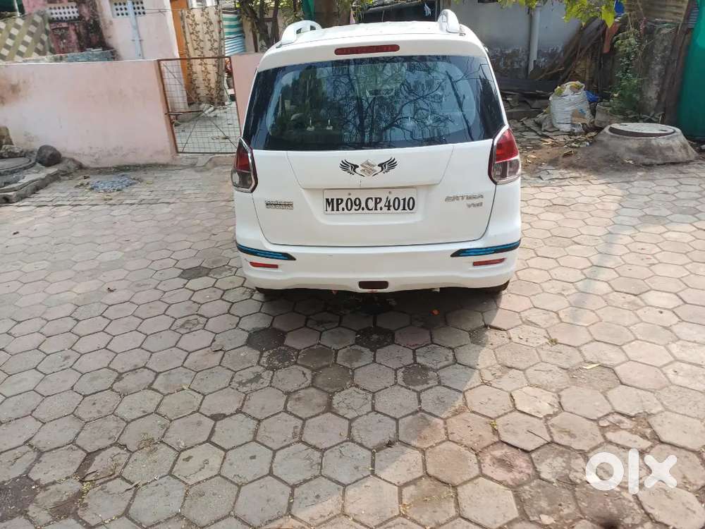 Maruti Suzuki Ertiga 2014 Diesel 90000 Km Driven