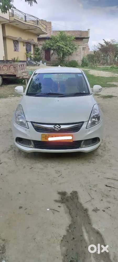 Maruti Suzuki Dzire 2017 Petrol Well Maintained