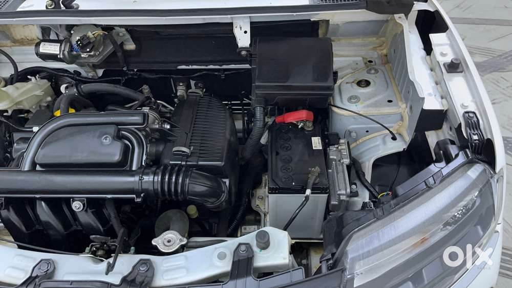 Renault Kwid 1.0 Rxt Amt, 2023, Petrol