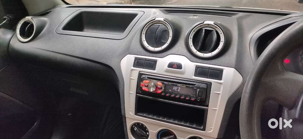 Ford Figo 2012-2015 Diesel Zxi, 2012, Diesel