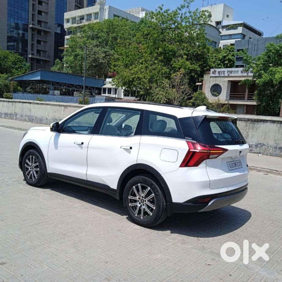 Mahindra Xuv700 2.0 Ax 7 Petrol At Luxury Pack Str, 2023, Petrol
