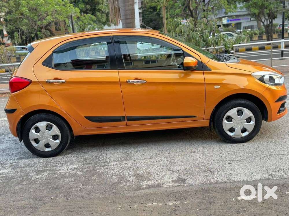 Tata Tiago 1.2 Revotron Xt, 2016, Petrol
