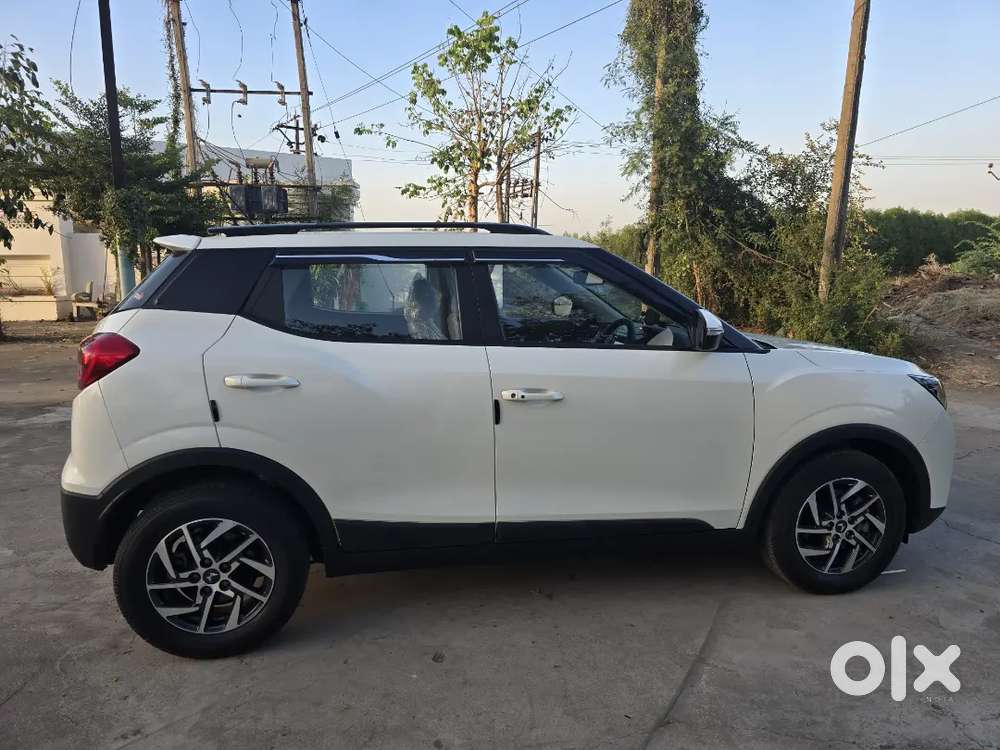 Mahindra Xuv-300 Top Model