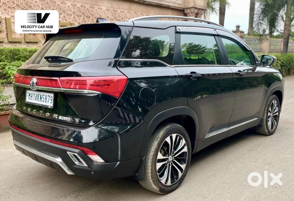 Mg Hector Plus Sharp Pro 1.5 Turbo Petrol Cvt 7 Str, 2023, Petrol