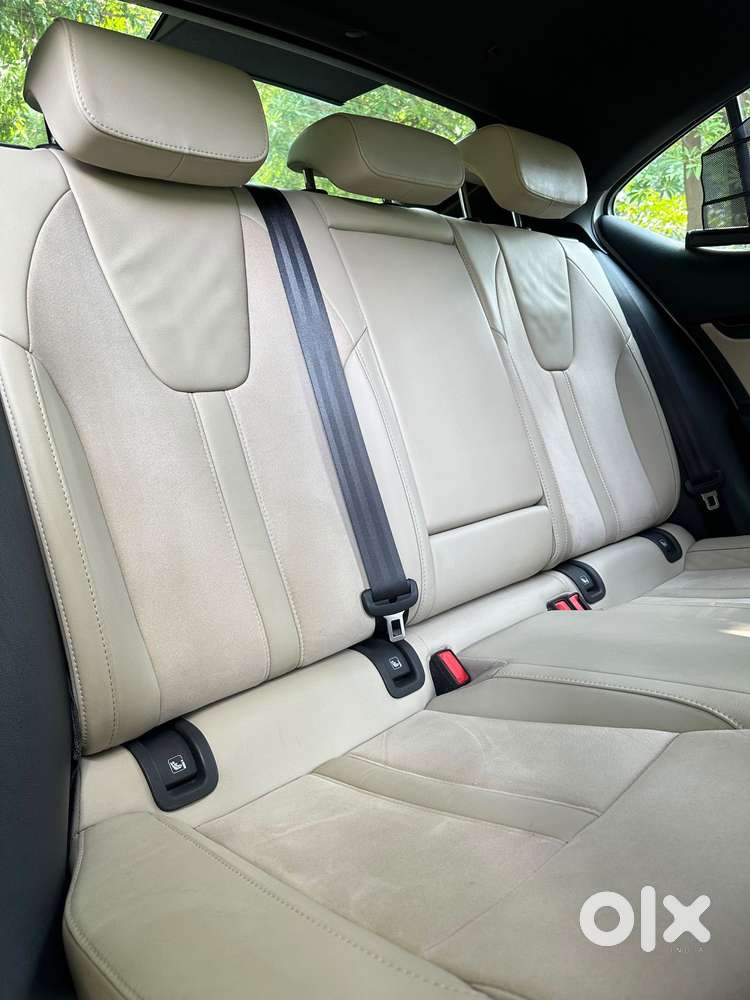 Skoda Octavia 2.0 Style Tsi At, 2022, Petrol