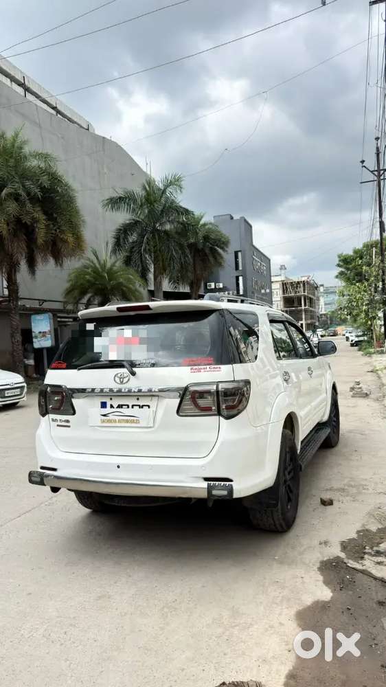 Toyota Fortuner Diesel At 2013