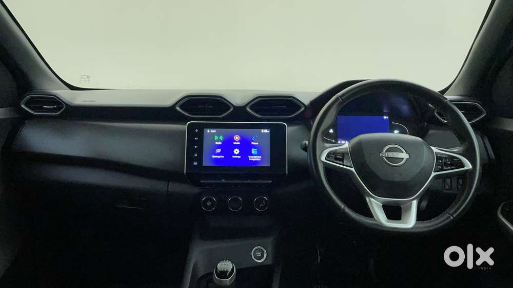 Nissan Magnite 1.0 Xv Premium Dual Tone, 2024, Petrol