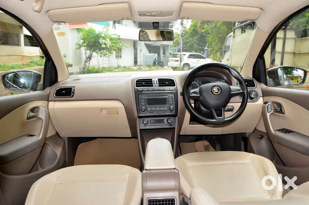 Skoda Rapid 1.5 Tdi At Elegance, 2015, Diesel