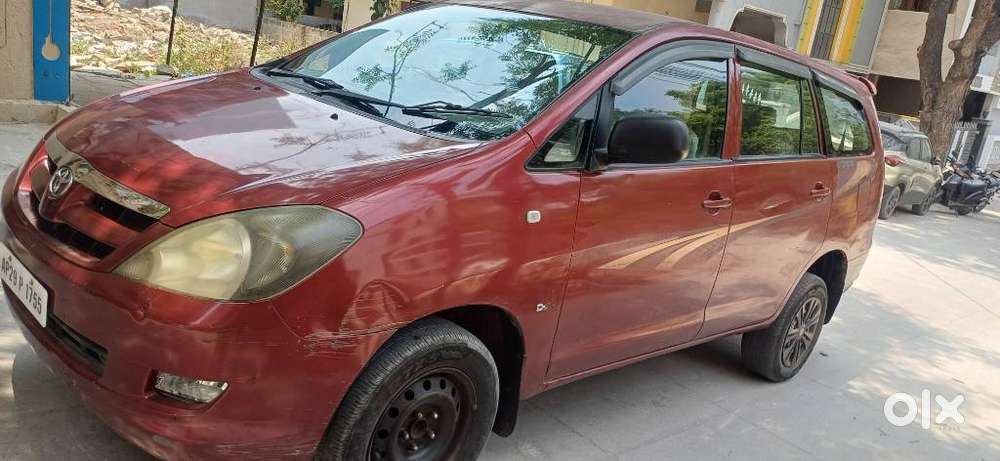 Toyota Innova 2.5 G (diesel) 8 Seater, 2006, Diesel