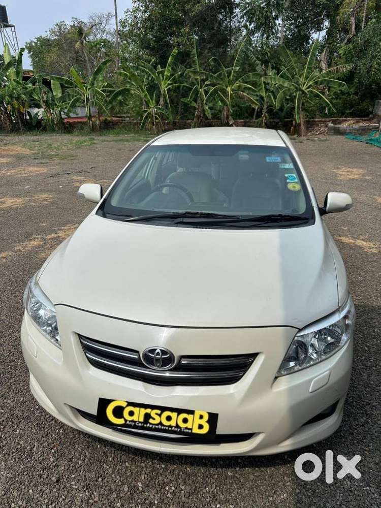 Toyota Corolla Altis [2011-2014] 1.8 Vl At, 2011, Petrol