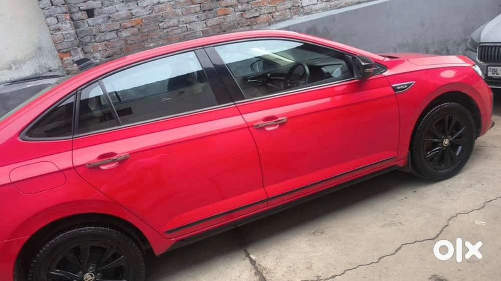 Skoda Slavia Sportline Petrol 2025