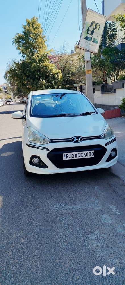 Hyundai Xcent 2015 Petrol Well Maintained