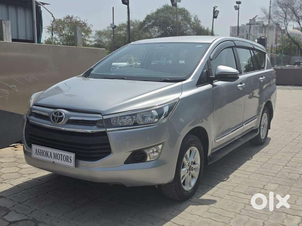 Toyota Innova Crysta 2.4 G Mt 7 Str, 2017, Diesel