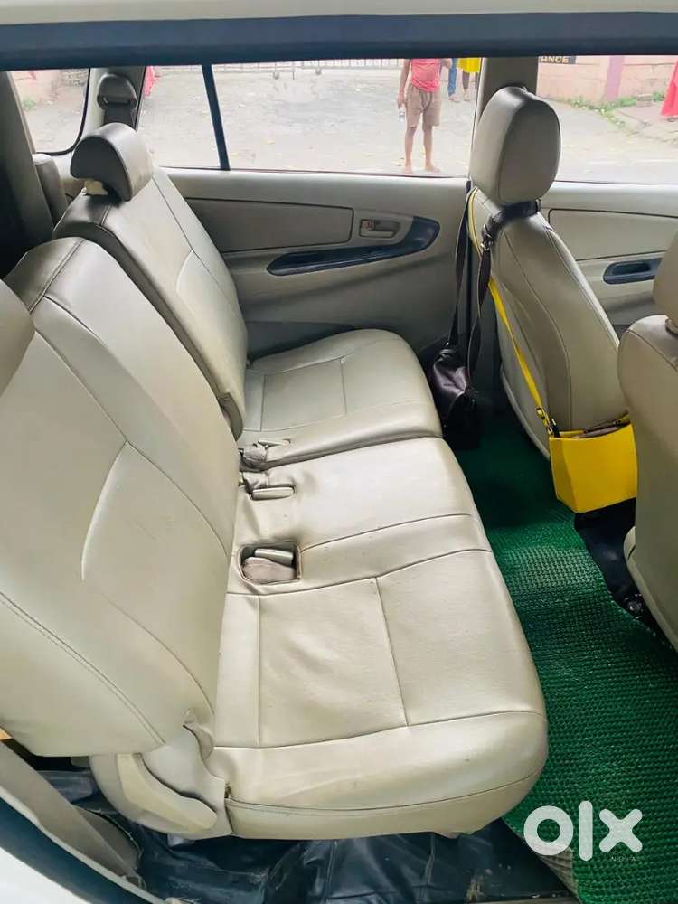 Toyota Innova 2013 Diesel 142000 Km Driven