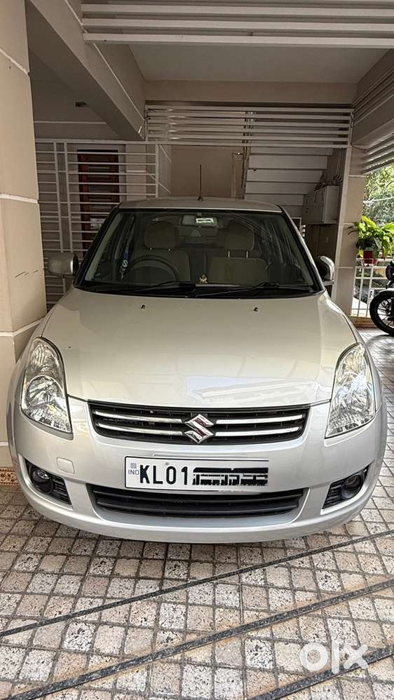 5 Alloy Wheels,android Sterio,fully Damed Sheet,tri Colour Fog Lamps
